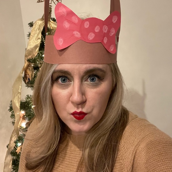 Meet your Posher, Lisa - Picture 1 of 3